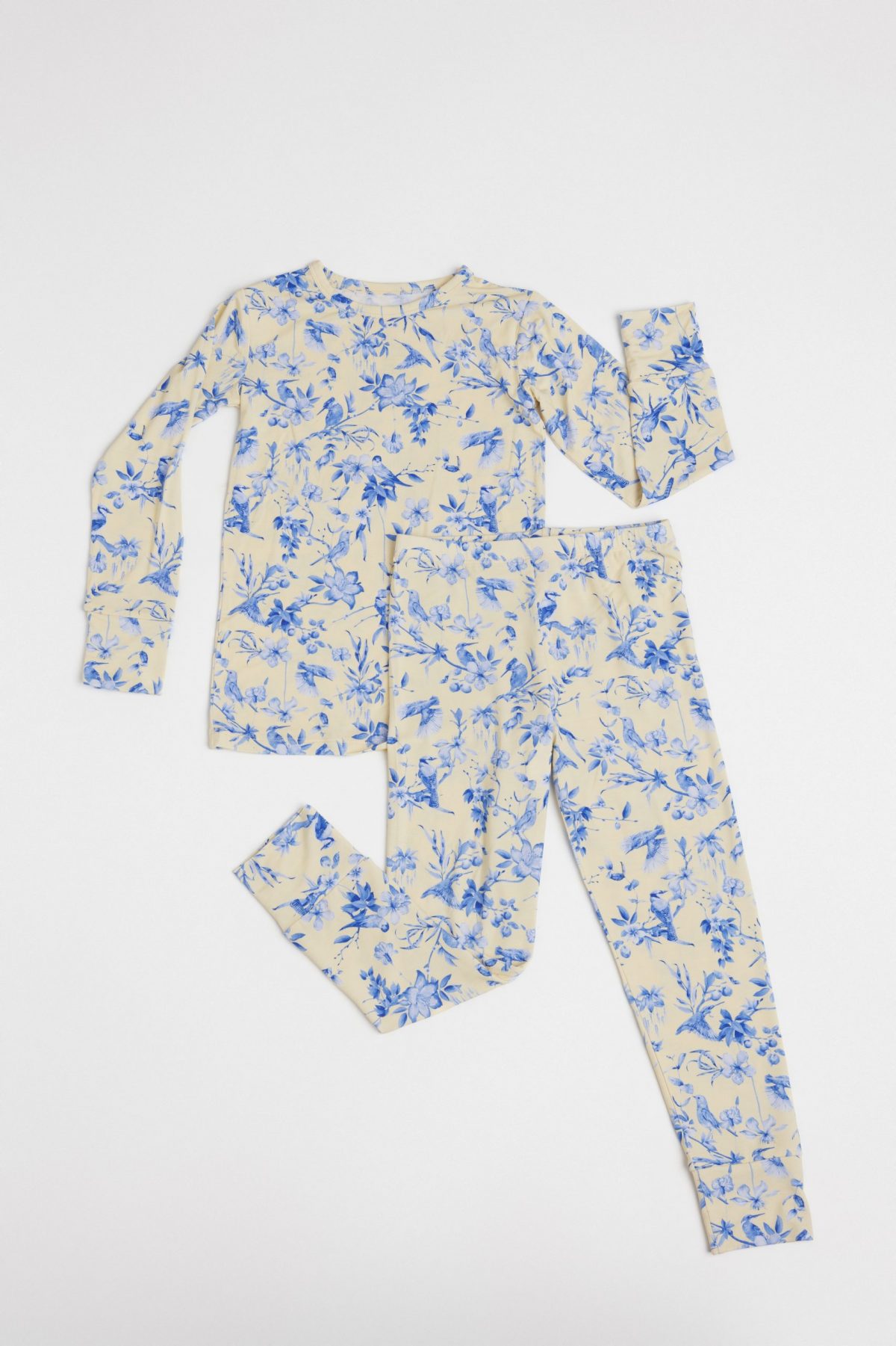 "Exotic Blue Bird" Two-Piece Long Sleeve Pajamas - Image 5