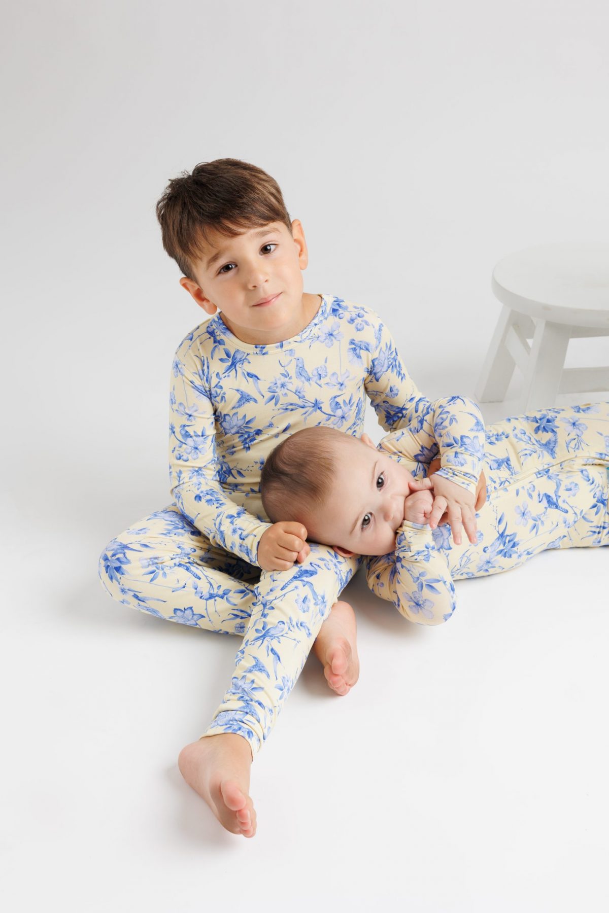 "Exotic Blue Bird" Two-Piece Long Sleeve Pajamas - Image 2